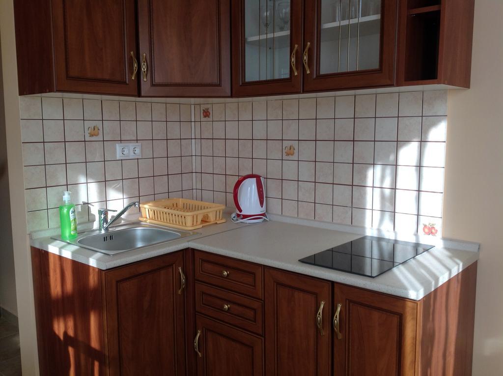 Attila Apartmanhaz Hotel เฮวิซ ห้อง รูปภาพ